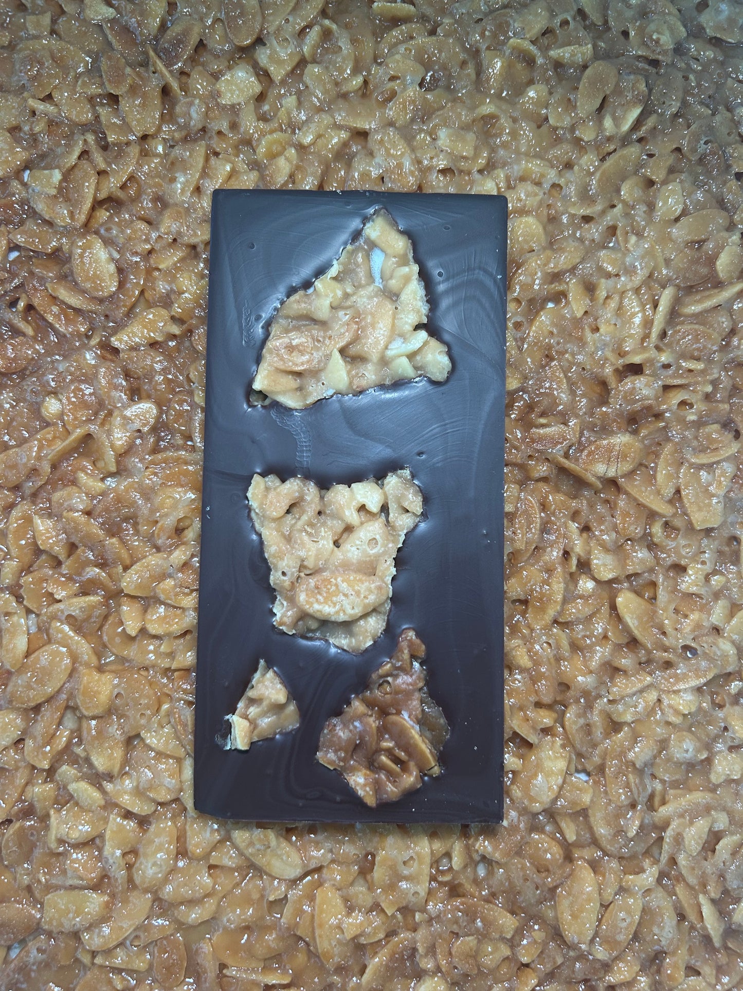 55% Dark Chocolate Nougatine