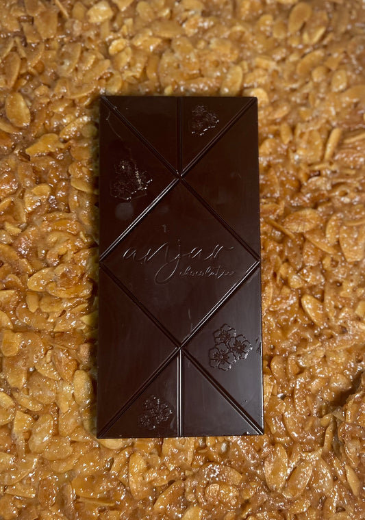 55% Dark Chocolate Nougatine
