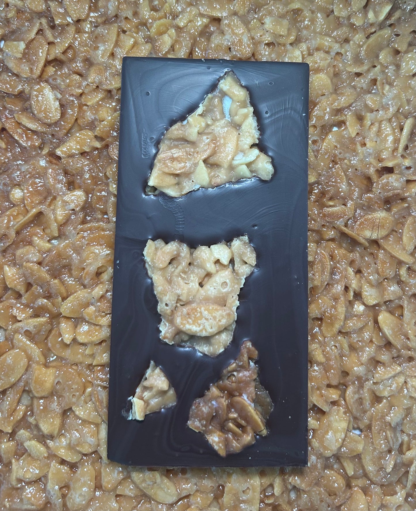 55% Dark Chocolate Nougatine